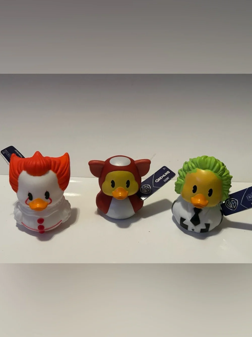 Warner Bros. Horror Icon Ducks-Set includes: Beetlejuice, Pennywise & Gizmo(NWT)